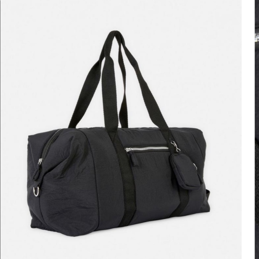 NWOT Nylon weekender travel bag